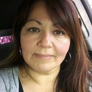 Meet your Posher, Leticia